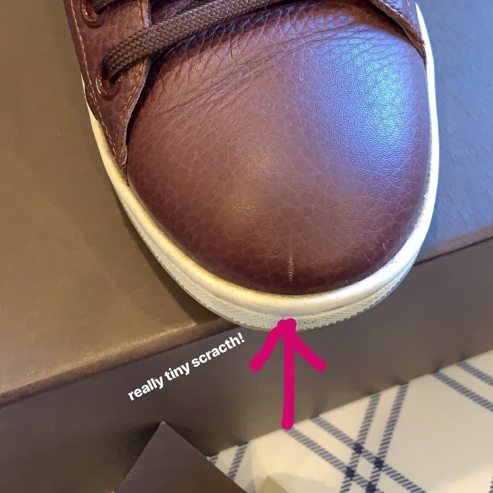Louis Vuitton Men's shoes - Picture 8 of 8